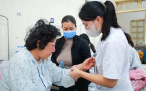 Khám Bệnh Từ Xa Hè 2026: Mạng Siêu Tốc Bảo Vệ Sức Khỏe